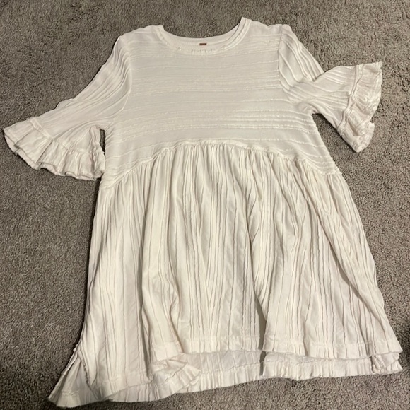Free People Dresses & Skirts - Free people White Summer Mini Dress With Ruffles